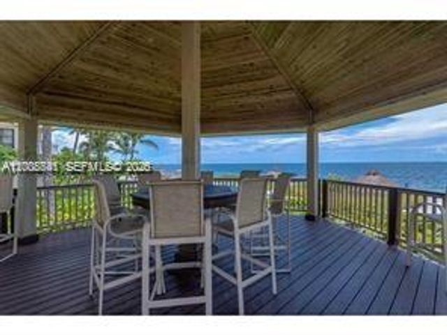 1121 Crandon Blvd D903, Key Biscayne, FL 33149