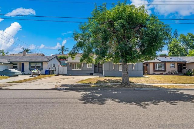 819 Brucker, Spring Valley, CA 91977