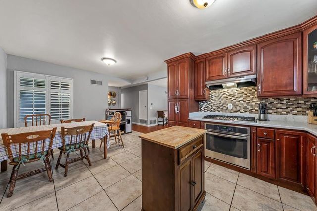 819 Brucker, Spring Valley, CA 91977