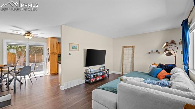 1660 Winnebago Road, Colorado Springs, CO 80915