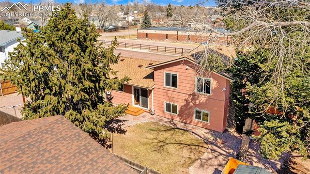 1660 Winnebago Road, Colorado Springs, CO 80915