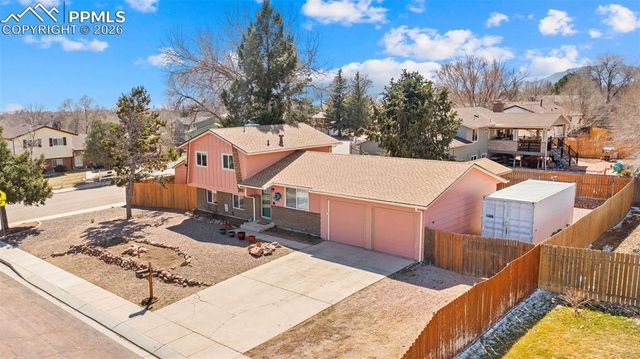 1660 Winnebago Road, Colorado Springs, CO 80915