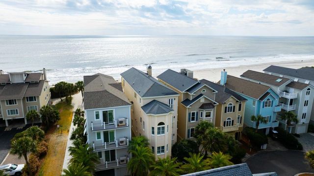 63 Grand Pavilion Boulevard, Isle Of Palms, SC 29451