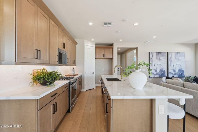 10887 N Blakely Street, Surprise, AZ 85388