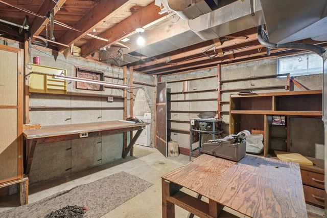 1716 W Spofford Ave, Spokane, WA 99205