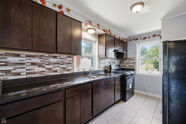 524 W 127th Place, Chicago, IL 60628