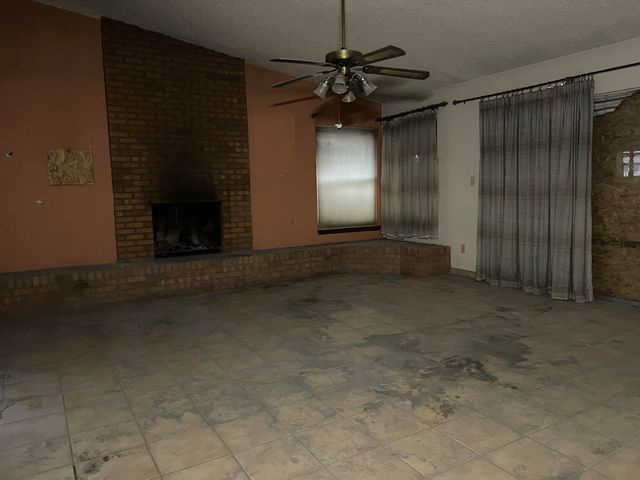 704 Landmark Street NW, Albuquerque, NM 87121