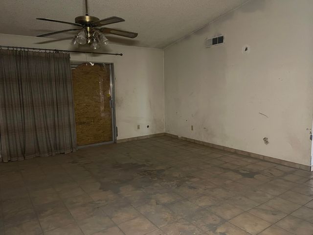704 Landmark Street NW, Albuquerque, NM 87121