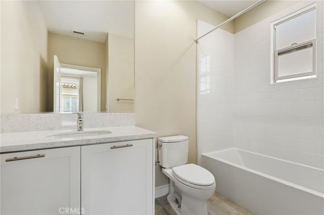 131 Halworth, Irvine, CA 92618