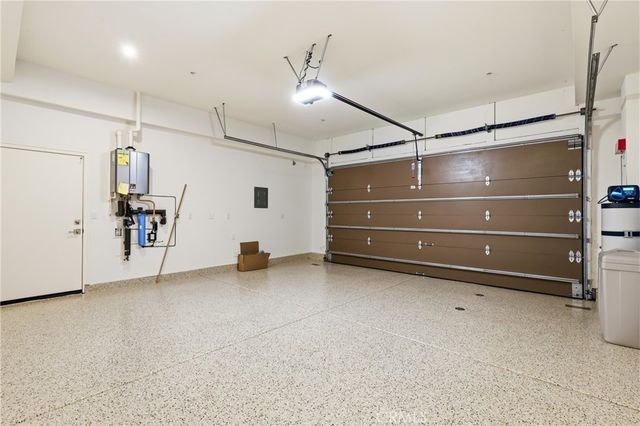 131 Halworth, Irvine, CA 92618