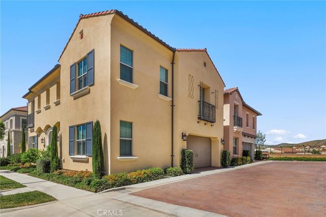 131 Halworth, Irvine, CA 92618