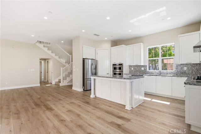 131 Halworth, Irvine, CA 92618