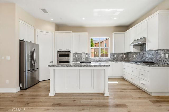 131 Halworth, Irvine, CA 92618