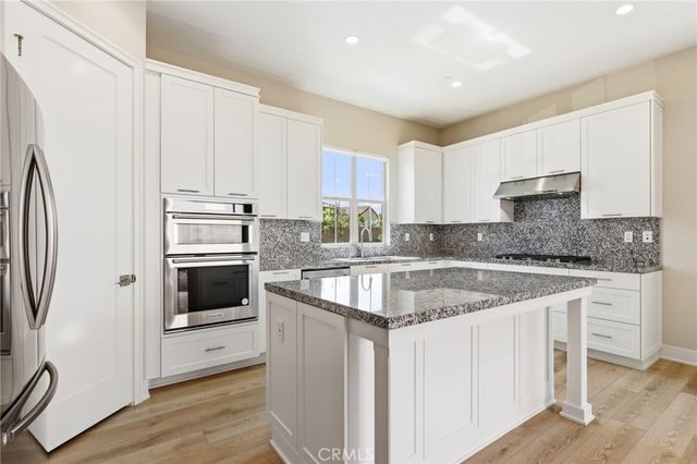 131 Halworth, Irvine, CA 92618