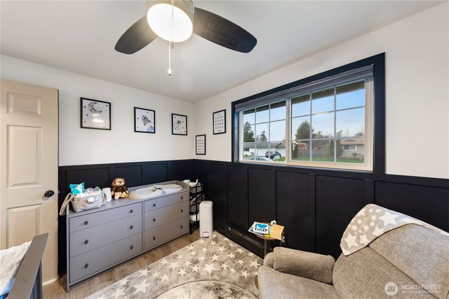 882 SW McCrohan Street, Oak Harbor, WA 98277