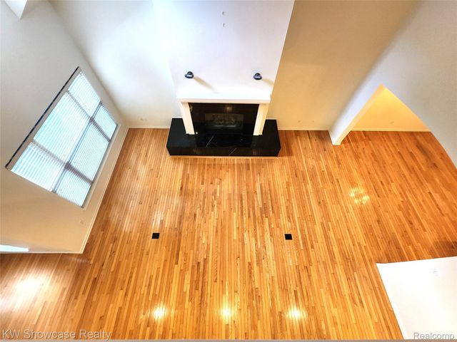 138 Tiffany Lane, Royal Oak, MI 48067