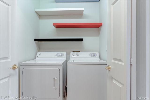 138 Tiffany Lane, Royal Oak, MI 48067