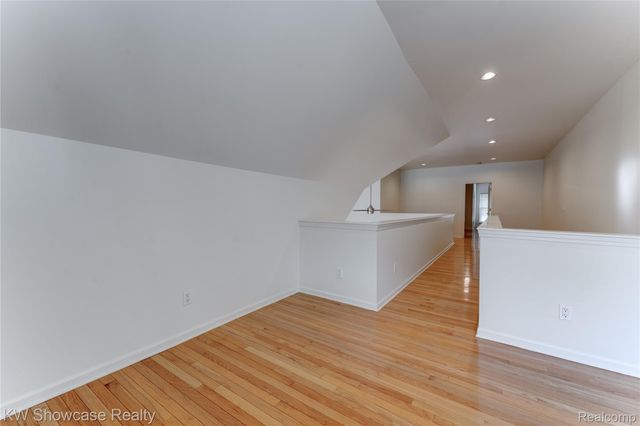 138 Tiffany Lane, Royal Oak, MI 48067