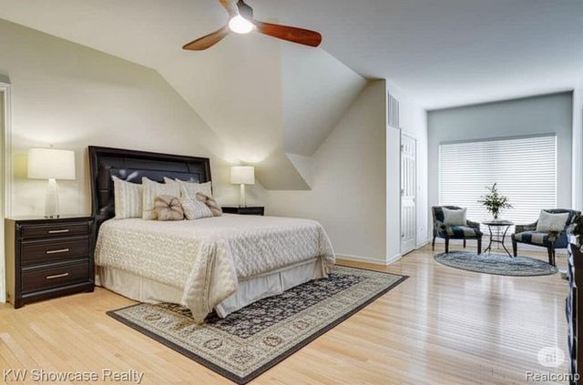 138 Tiffany Lane, Royal Oak, MI 48067