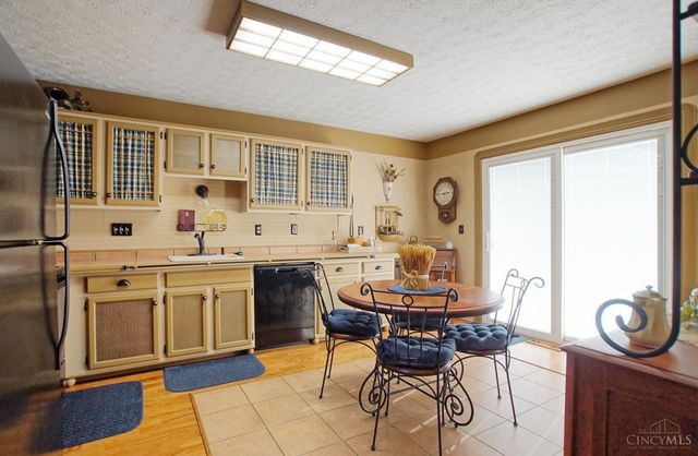 3 S Applewood Court, Fairfield, OH 45014