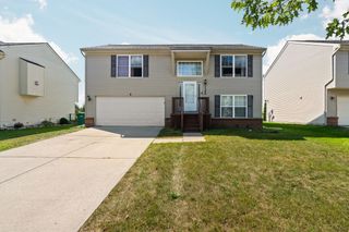 7366 Maplelawn Drive, Ypsilanti, MI 48197