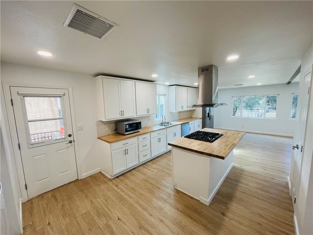 20357 Bryant Street, Wildomar, CA 92595