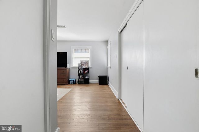 1000 SMALLBROOK LN, York, PA 17403