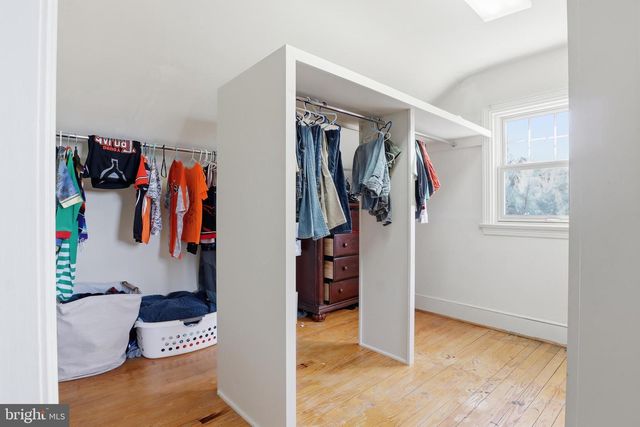 1000 SMALLBROOK LN, York, PA 17403