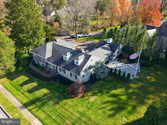 1000 SMALLBROOK LN, York, PA 17403