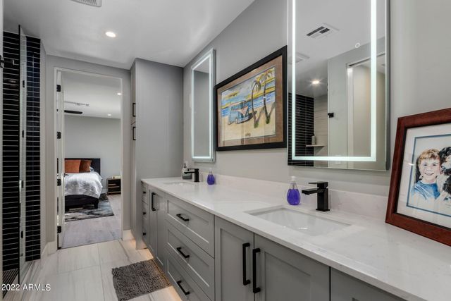 9056 N ARROYA VISTA Drive, Phoenix, AZ 85028