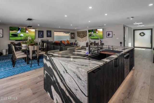 9056 N ARROYA VISTA Drive, Phoenix, AZ 85028