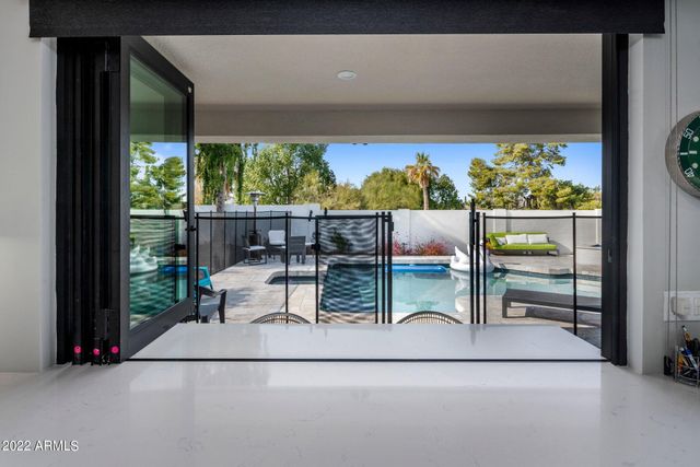 9056 N ARROYA VISTA Drive, Phoenix, AZ 85028