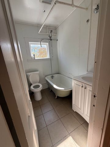 74 Harrington Avenue, Rutland City, VT 05701