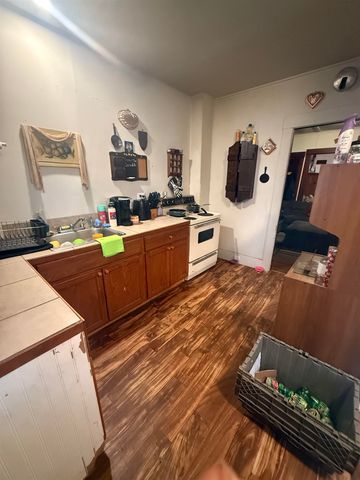74 Harrington Avenue, Rutland City, VT 05701