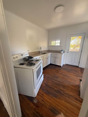 74 Harrington Avenue, Rutland City, VT 05701