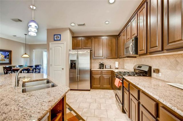 11400 W Parmer LN 49, Cedar Park, TX 78613