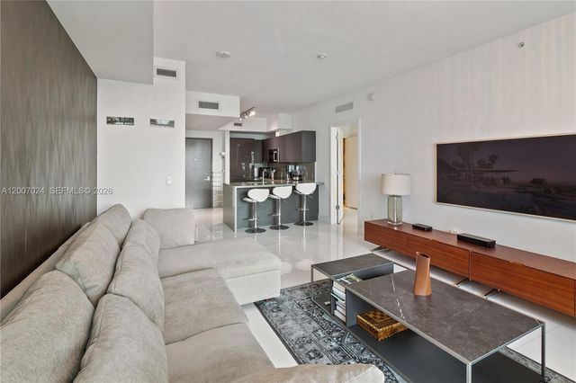 1080 Brickell Ave 3502, Miami, FL 33131