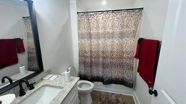 19 Bridgefield Ct., Hattiesburg, MS 39402