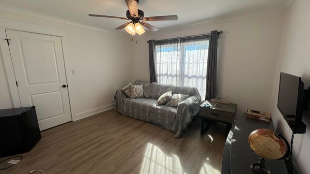 19 Bridgefield Ct., Hattiesburg, MS 39402