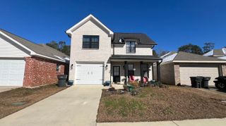 19 Bridgefield Ct., Hattiesburg, MS 39402