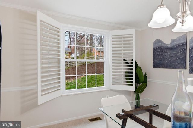 5755 HEMING AVE, Springfield, VA 22151