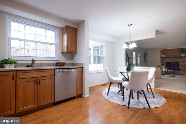 5755 HEMING AVE, Springfield, VA 22151