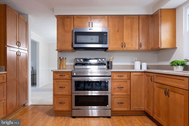 5755 HEMING AVE, Springfield, VA 22151