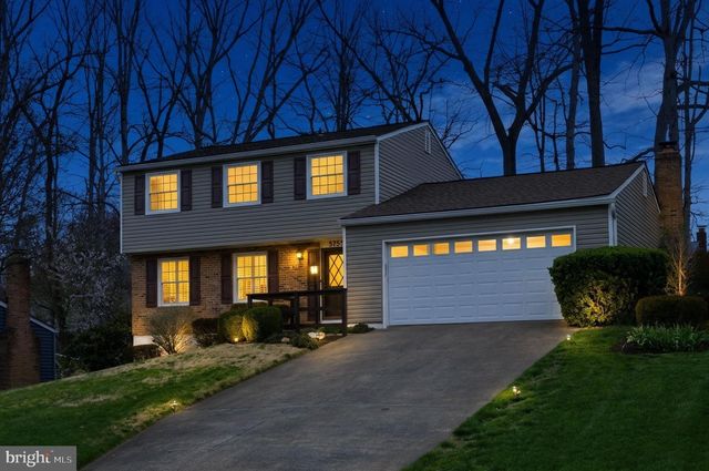 5755 HEMING AVE, Springfield, VA 22151