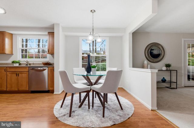 5755 HEMING AVE, Springfield, VA 22151