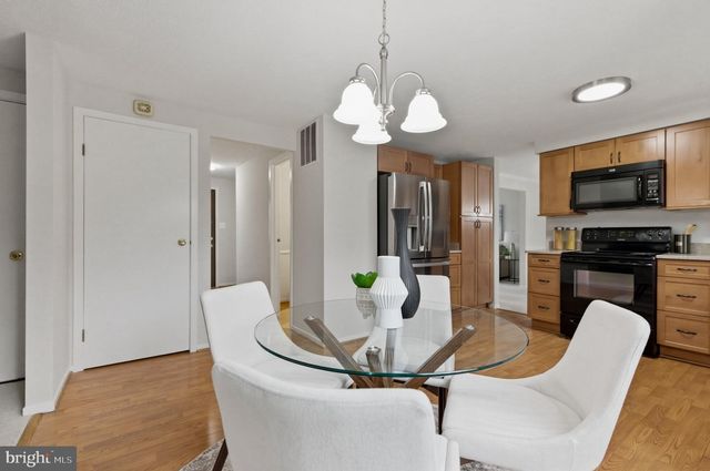 5755 HEMING AVE, Springfield, VA 22151