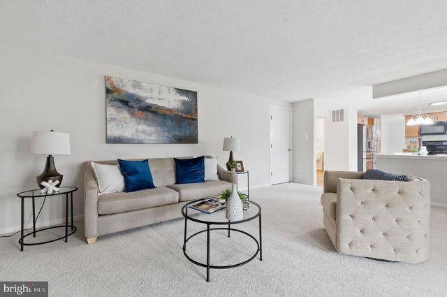 5755 HEMING AVE, Springfield, VA 22151