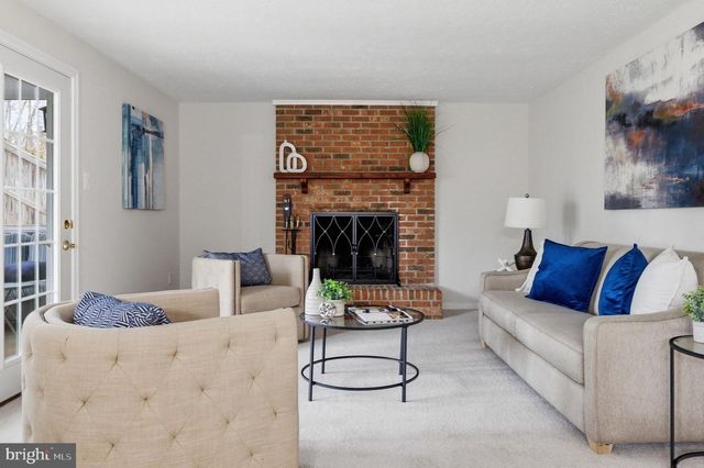 5755 HEMING AVE, Springfield, VA 22151