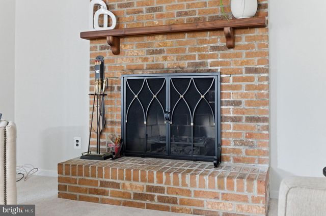 5755 HEMING AVE, Springfield, VA 22151