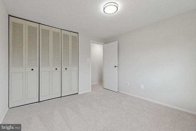 5755 HEMING AVE, Springfield, VA 22151